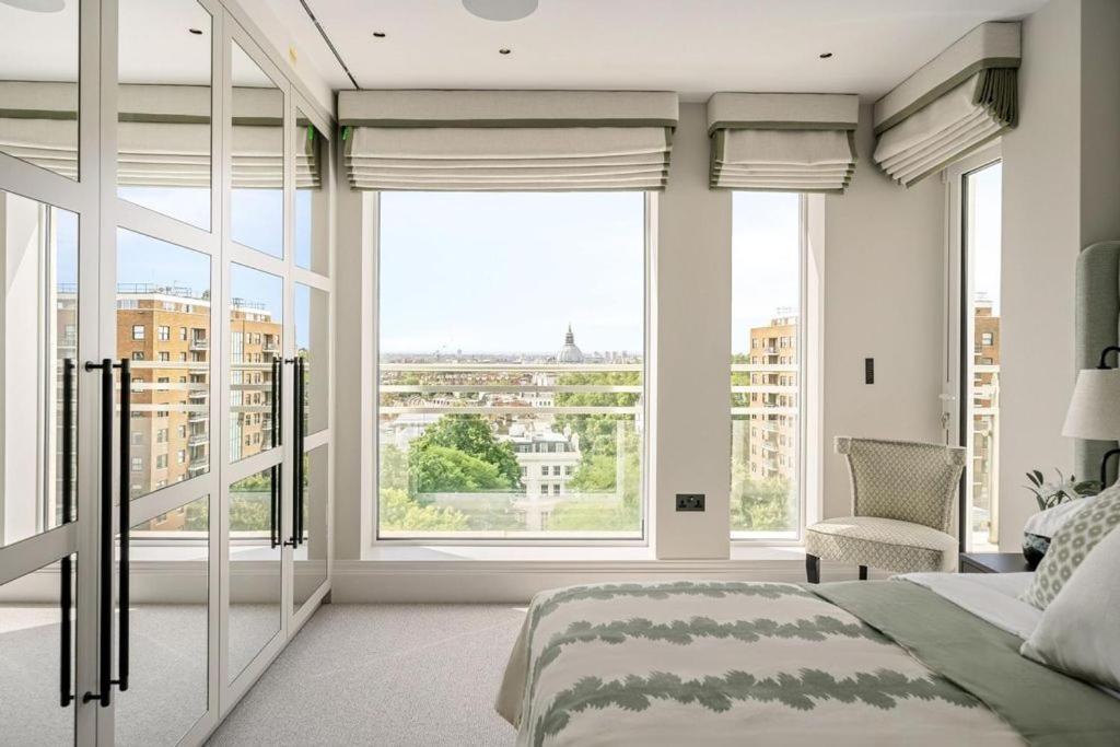 Five Bedroom Apartment In London - What'App - 0034-635-520-036 - For Reservations! Exterior photo